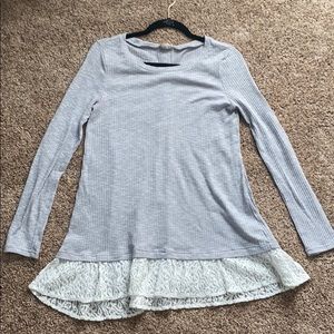 Long grey Altar’d state shirt